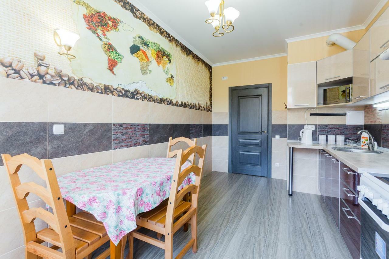 Солнечная Квартира На Ломоносова 71, Вднх Kiev Exterior foto